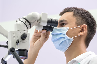 Дентальный микроскоп в эндодонтической хирургии